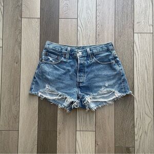 Levi’s Distressed Denim Women Shorts